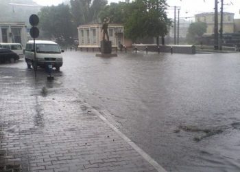 Одесситам запретили купаться в море из-за сточных вод, - пресса