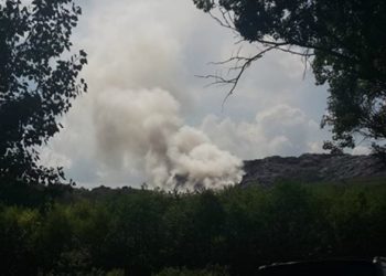 На свалке в Грибовичах образовался гигантский разлом