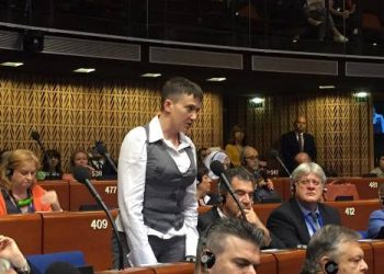 Савченко выступила в ПАСЕ и сорвала овации, - СМИ
