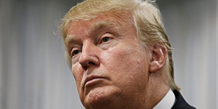 Трамп назвал Клинтон лгуньей