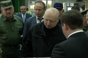 Александр Турчинов нашел замену летальному оружию