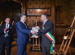 Порошенко стал почетным гражданином Вероны