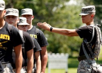 В США отменили запрет на службу в армии трансгендеров
