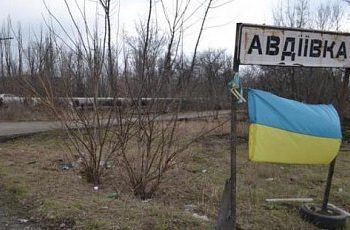 Террористы обстреляли Авдеевку, повреждено шесть домов