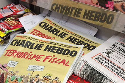 Сотрудница Charlie Hebdo опубликовала карикатуру на теракт в Ницце