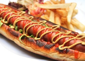 Cоставлен список самых опасных продуктов