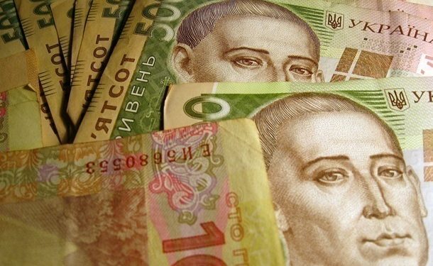 В Днепре задержали чиновника, укравшего на ремонте дорог 10 миллионов