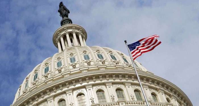 В Конгрессе США одобрили резолюцию об усилении санкций против РФ
