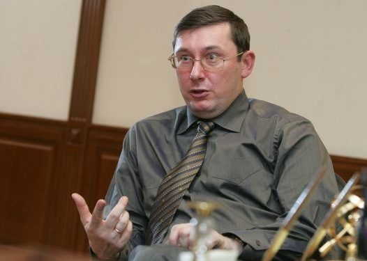 Досрочные выборы станут катастрофой для Украины, - Луценко