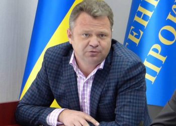 CМИ: Журналисты раскрыли «кумовскую» схему мэров Ирпеня и Бучи