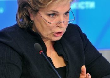 Минфин предупредил: Россияне могут остаться без зарплат