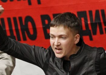 Савченко призывает украинцев попросить прощения за погибших на Донбассе