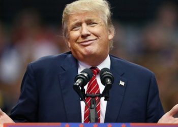 Трамп официально стал кандидатом в президенты