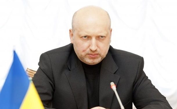 Турчинов: Россия испытывает в Украине новое оружие