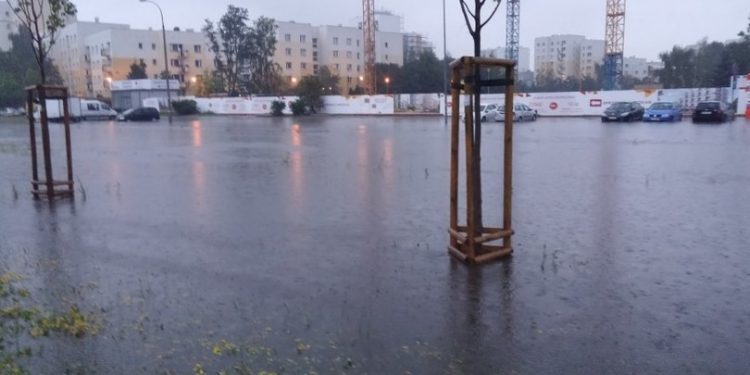 На Варшаву обрушились сильные ливни