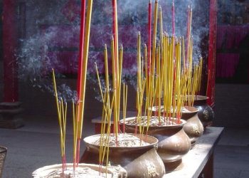 Ароматические палочки забивают ваши легкие