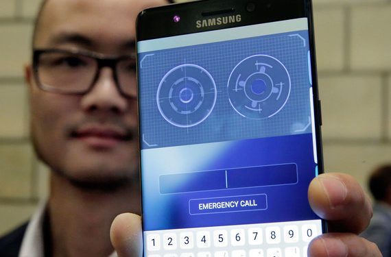 Новинка Galaxy Note 7 получит сканер сетчатки глаза