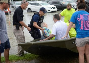 Ливни в штате Луизиана: уже есть 10 жертв