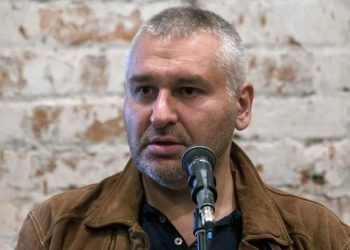 Адвокат Фейгин сообщил, что ему ограничили выезд из России