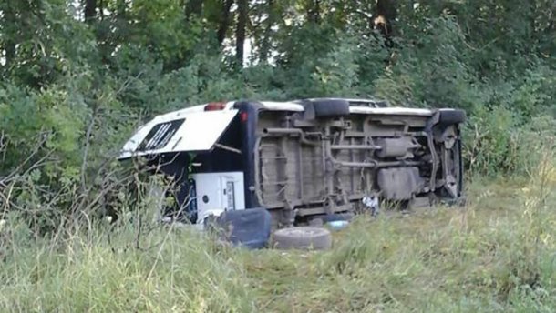 Авария в Хмельницкой области: Перевернулся автобус с паломниками