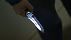 В Хмельницком троллейбусе ребенка ударили ножом