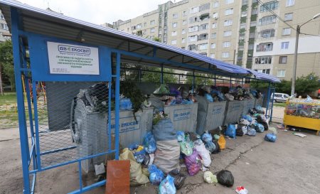 Стало известно, сколько мусора мэр Львова «подарил» Киеву