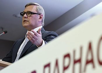 Российские оппозиционеры отказались от противоправных действий в Крыму, - СМИ