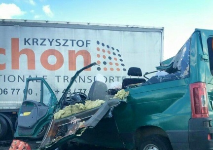 В Польше украинский автобус попал в аварию: есть погибшие