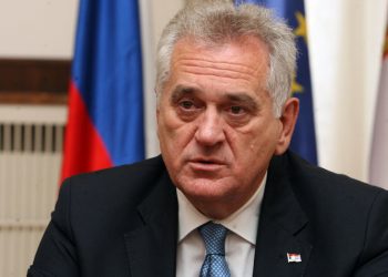 Глава Сербии отказался от введения санкций против РФ