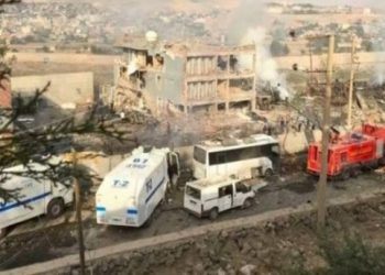 Девять человек погибли в результате взрыва авто в Турции, - СМИ