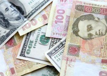 Установлен полугодичный антирекорд гривны