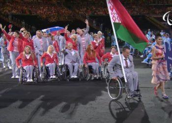 В МПК сообщили, как наказан вынесший на открытие Паралимпиады флаг РФ белорус