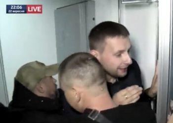 Парасюк не жалеет о драке с Вилкулом