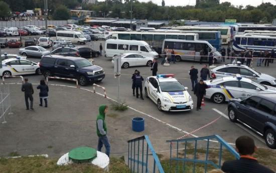 Дом с подозреваемым в убийстве полицейских блокирован, - мэр Днепра