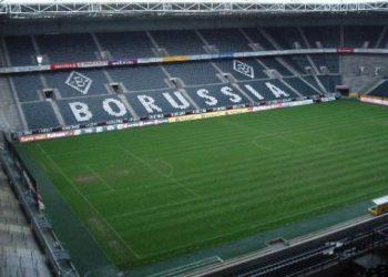 "Боруссия" (М) - "Барселона": прямая трансляция матча пройдет на канале "Матч! Арена"