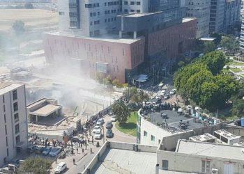 На стройке в Тель-Авиве упал кран, есть пострадавшие