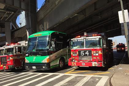 В аварии с автобусами в тоннеле под Нью-Йорком пострадали 44 человека