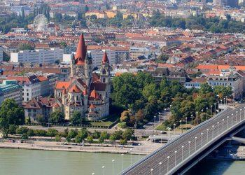 Австрия «за Украину»: Страна опровергла возможность открытия «представительства ЛНР»