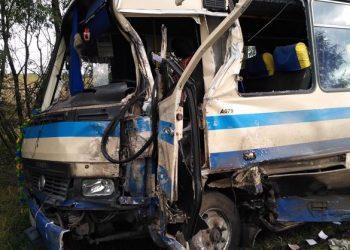 Автобус Львов-Сокаль столкнулся с маршрутным такси, есть жертвы