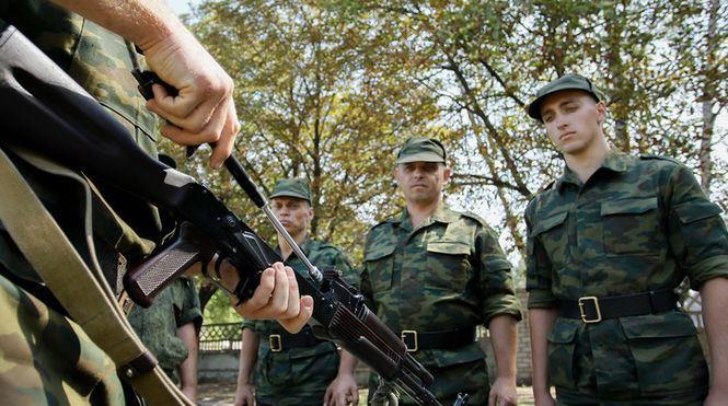 Боевики в Донецке захватили новых заложников