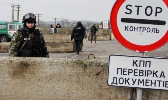 Жители Донбасса массово покидают дома