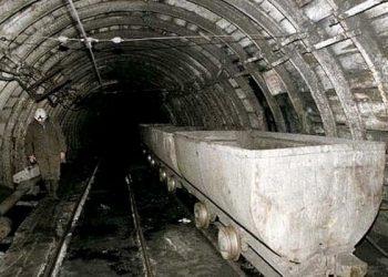 В Донецкой области вспыхнула шахта, где находилось почти 600 человек