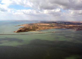 Опубликованы снимки Керченского моста с вертолета Путина