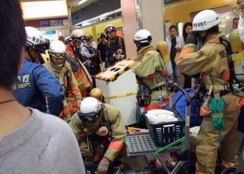 Зарубежные СМИ сообщили о газовой атаке в метро Токио