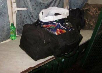 В Киеве в метро задержали солдата с гранатами в сумке