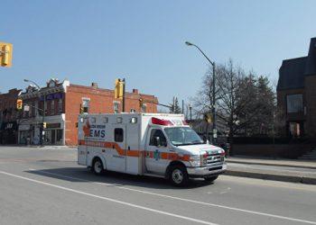 В результате крушения самолета в Канаде погибли два человека