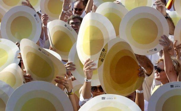 Тысячи жителей Каталонии вышли на демонстрацию за независимость, - пресса