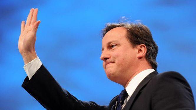 Кэмерон отказывается от места в британском парламенте