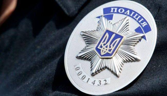 В Киеве преступники отобрали у мужчины сумку с 2 млн грн