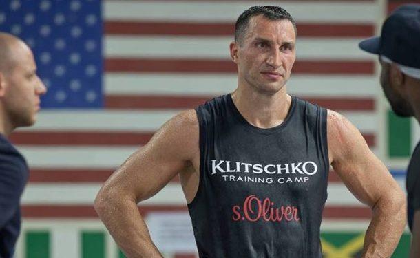 Кличко проведет 10 декабря следующий бой